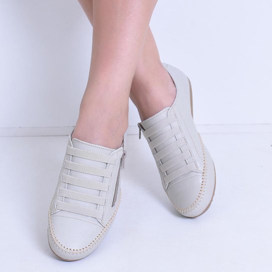Tênis Feminino Mocatênis Off White com zíper Izabela Araújo Couro