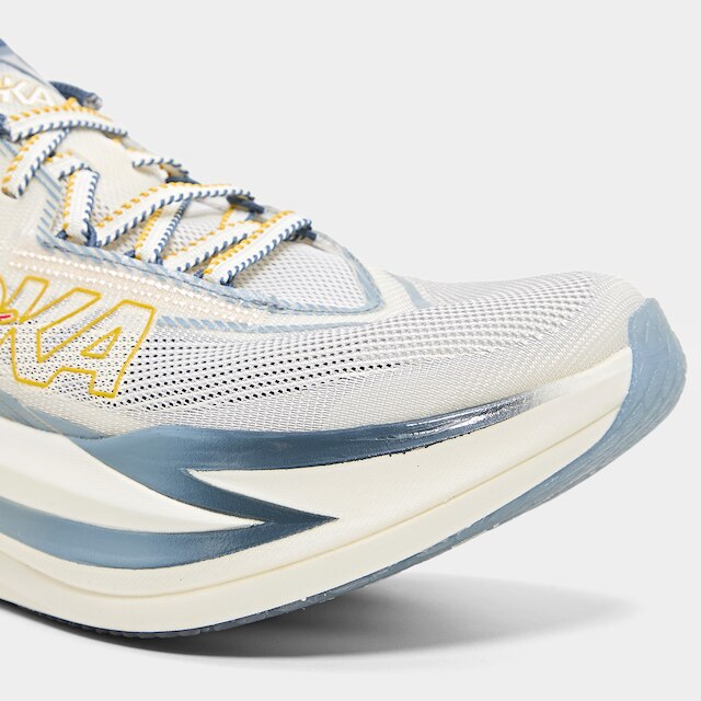 Tênis Hoka Cielo X1 3.0
