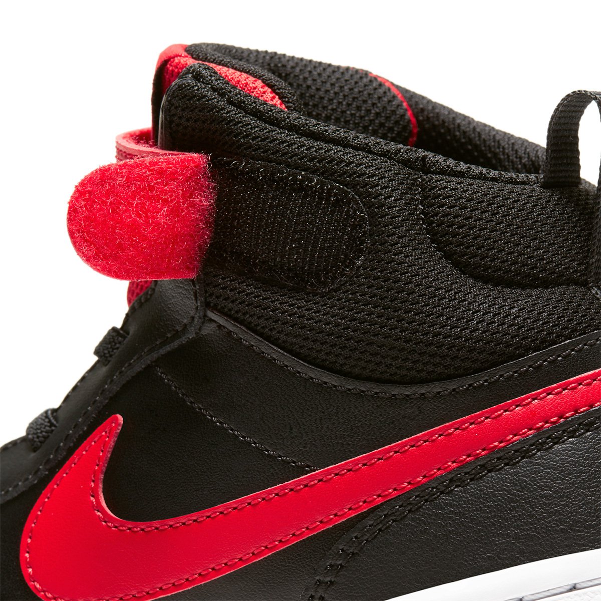 tênis cano médio nike court borough