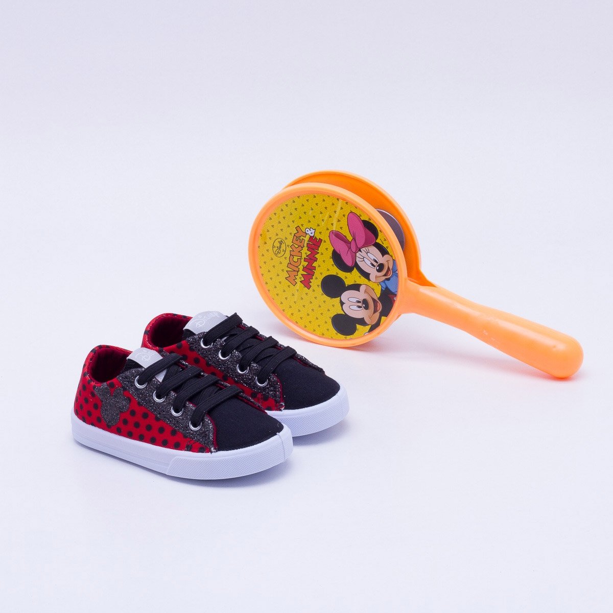 tenis infantil feminino personagens