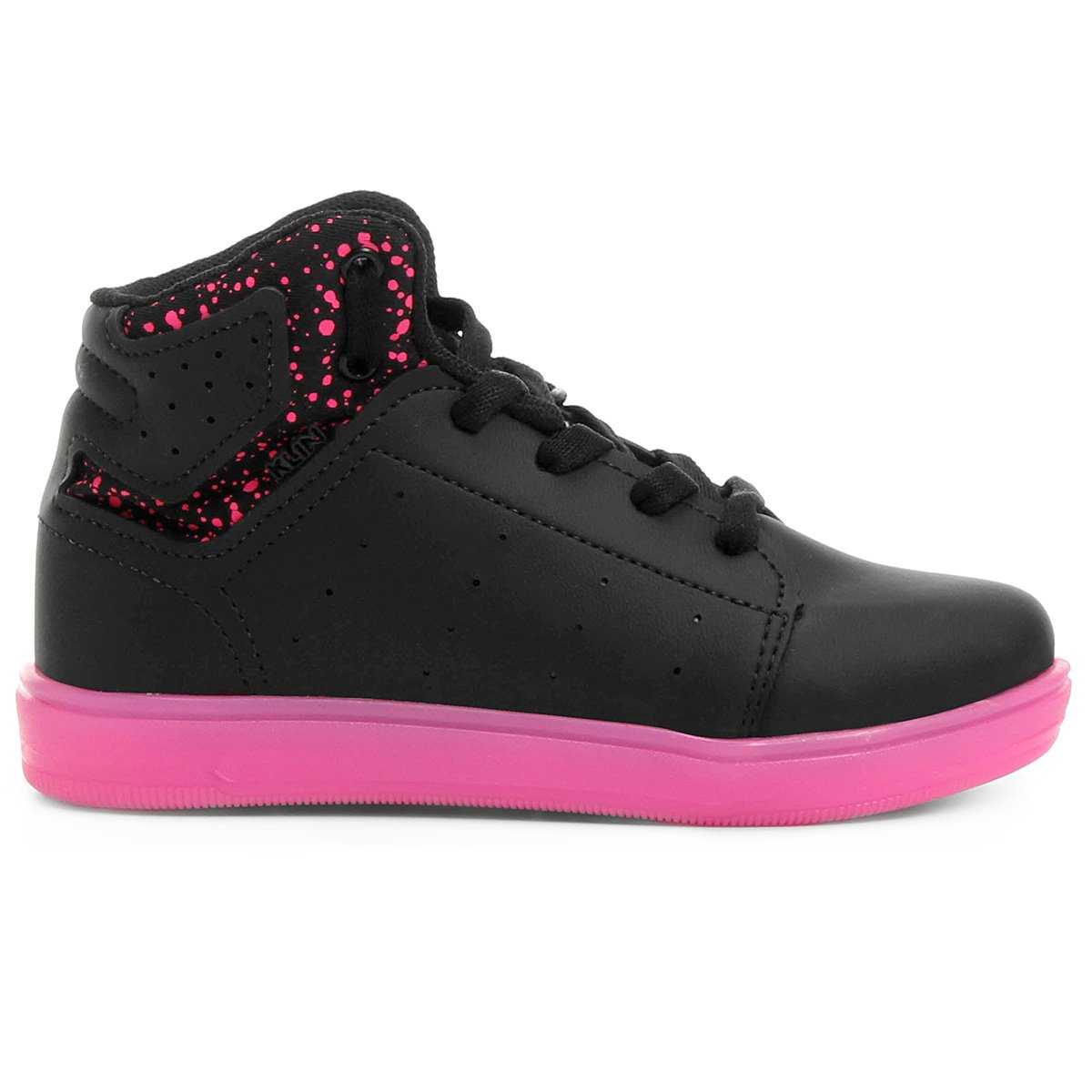 tenis com luzinha da klin