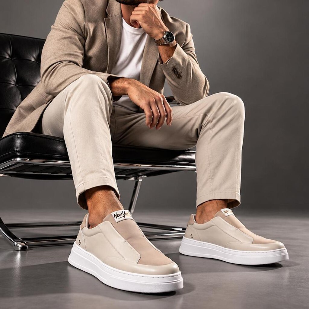 Tênis Masculino Slip On Mule Casual Street Sola Alta Robusto Grande Off White Couro Sintético Premiu