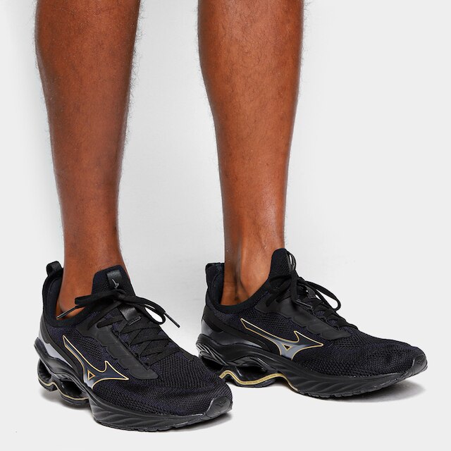 Tênis Mizuno Wave Invictus 4 Masculino