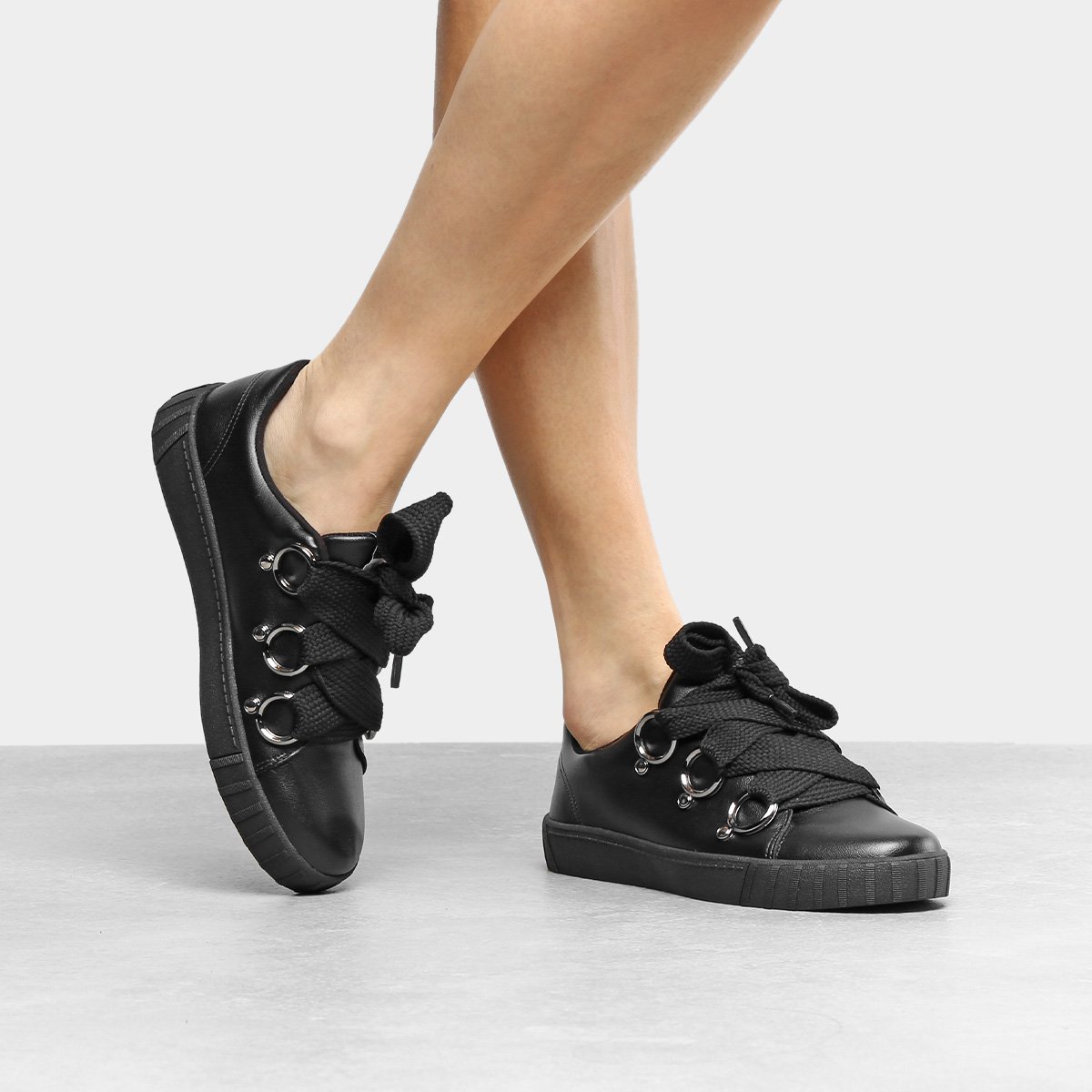 tenis moleca mega cadarço