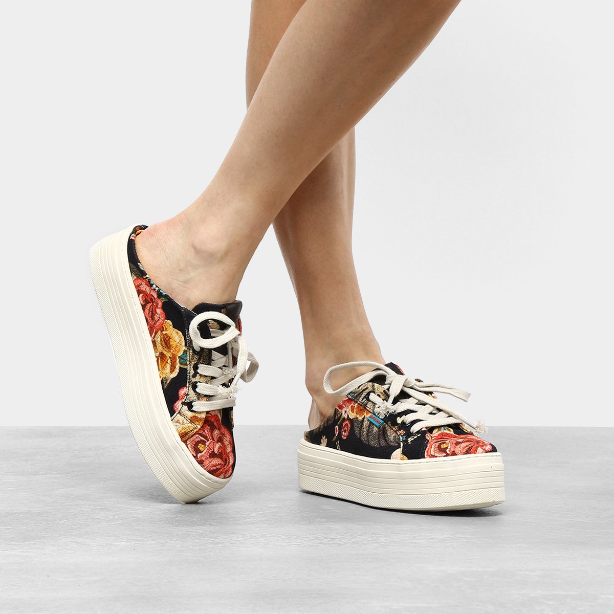 tenis mule floral