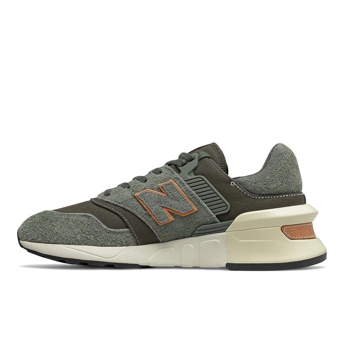 new balance 997 bege