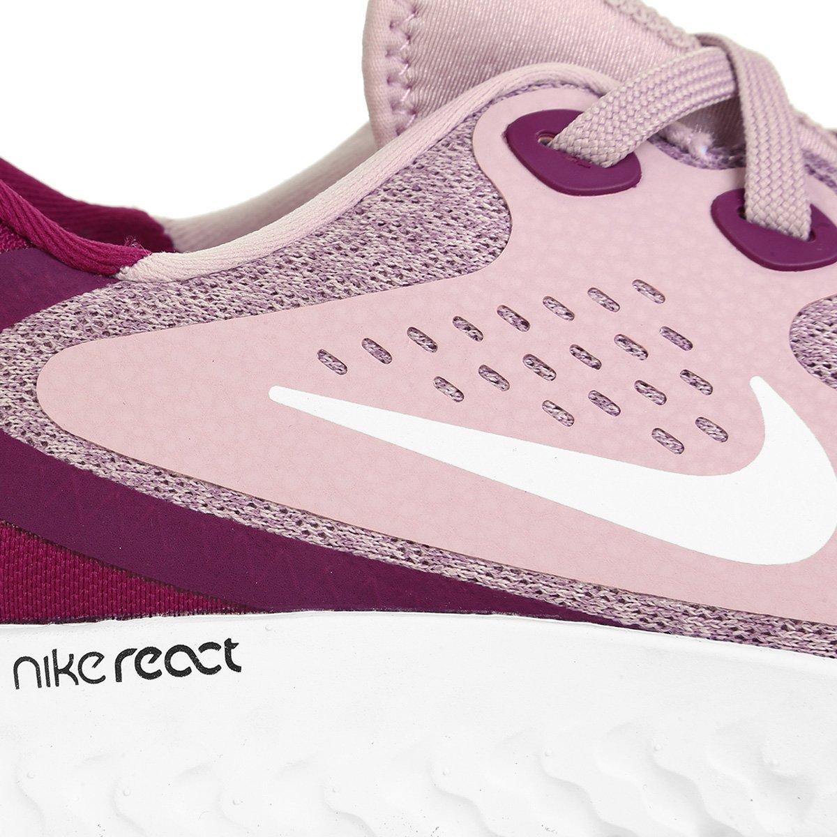 tênis nike legend react feminino resenha