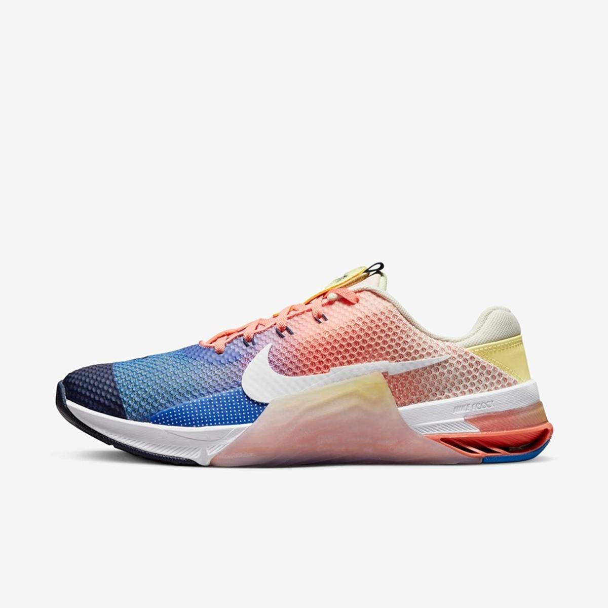 Tênis Nike Metcon 7 AMP Unissex - Colorido Menor preço em Tênis Nike Metcon 7 AMP Unissex - Colorido