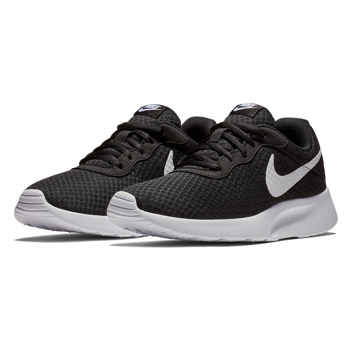 Tênis Nike Tanjun Feminino - Preto+Branco Menor preço em Tênis Nike Tanjun Feminino - Preto+Branco