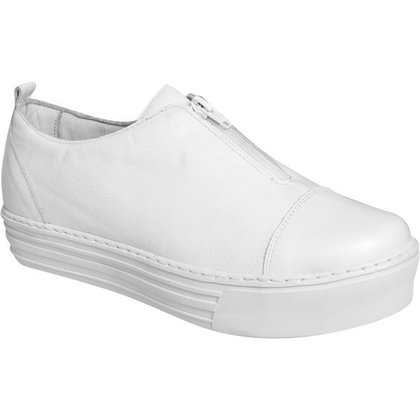 tenis branco fechado