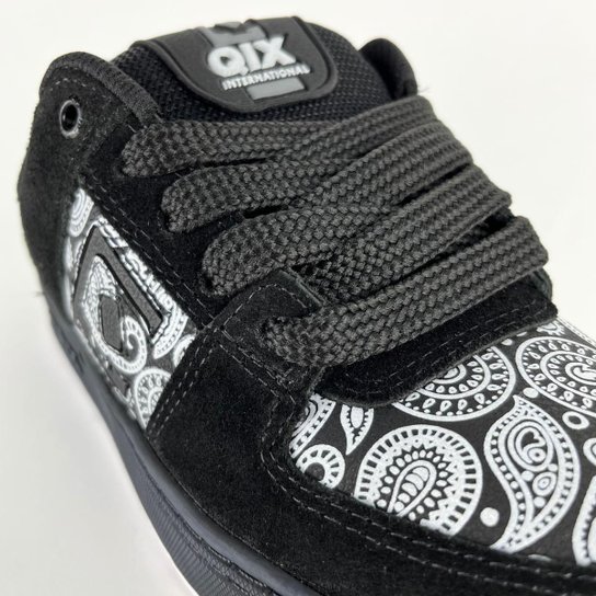 Tênis Qix 90's OG Preto e Branco