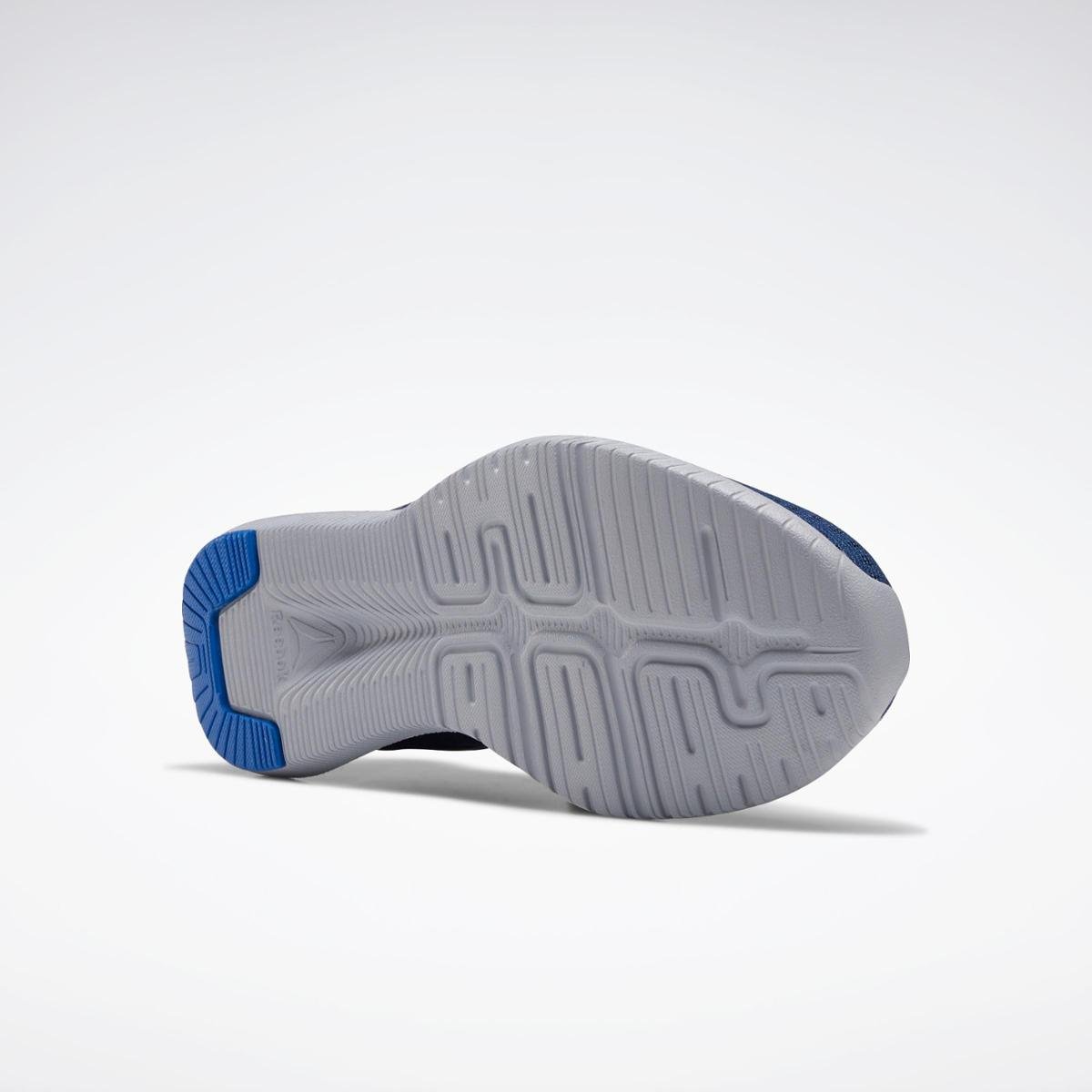 tênis reebok reago essential