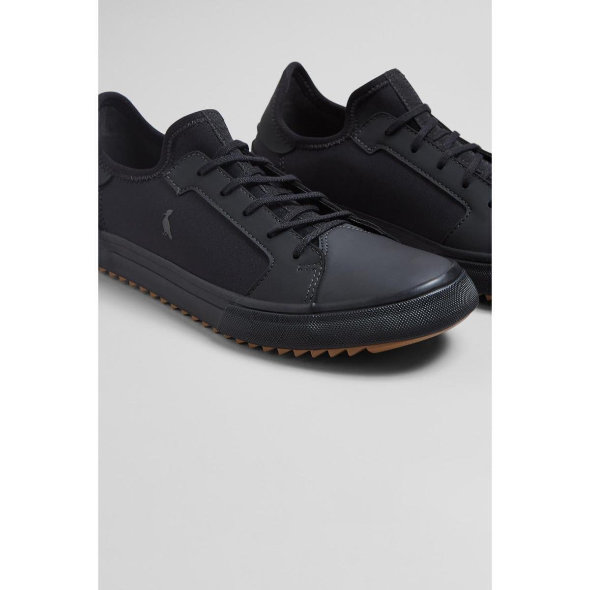 tenis reserva all black