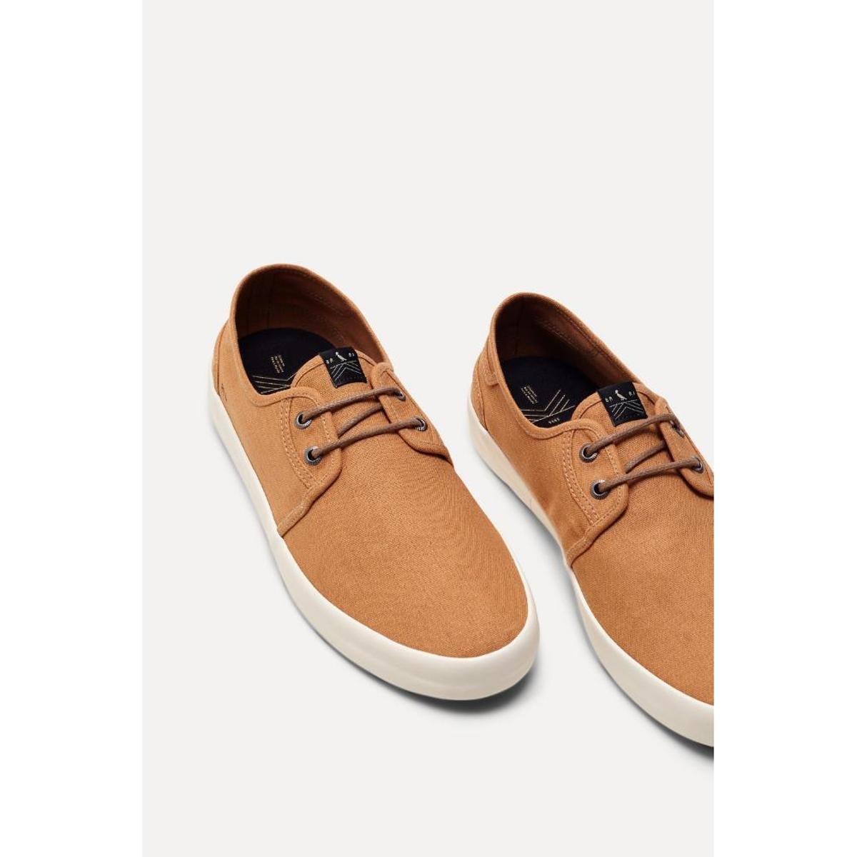 Tenis Sal Premium Cadarço Estiloso Reserva - Amarelo Escuro Menor preço em Tenis Sal Premium Cadarço Estiloso Reserva - Amarelo Escuro