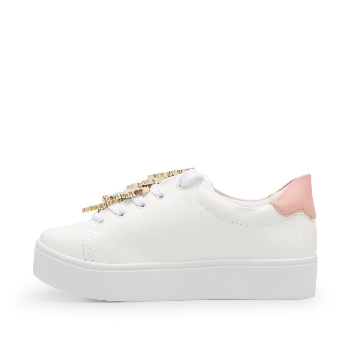 Sapatinho de Luxo lança franquia mais barata, que pode ser aberta como MEI,  para cidades pequenas - Pequenas Empresas Grandes Negócios | Franquias