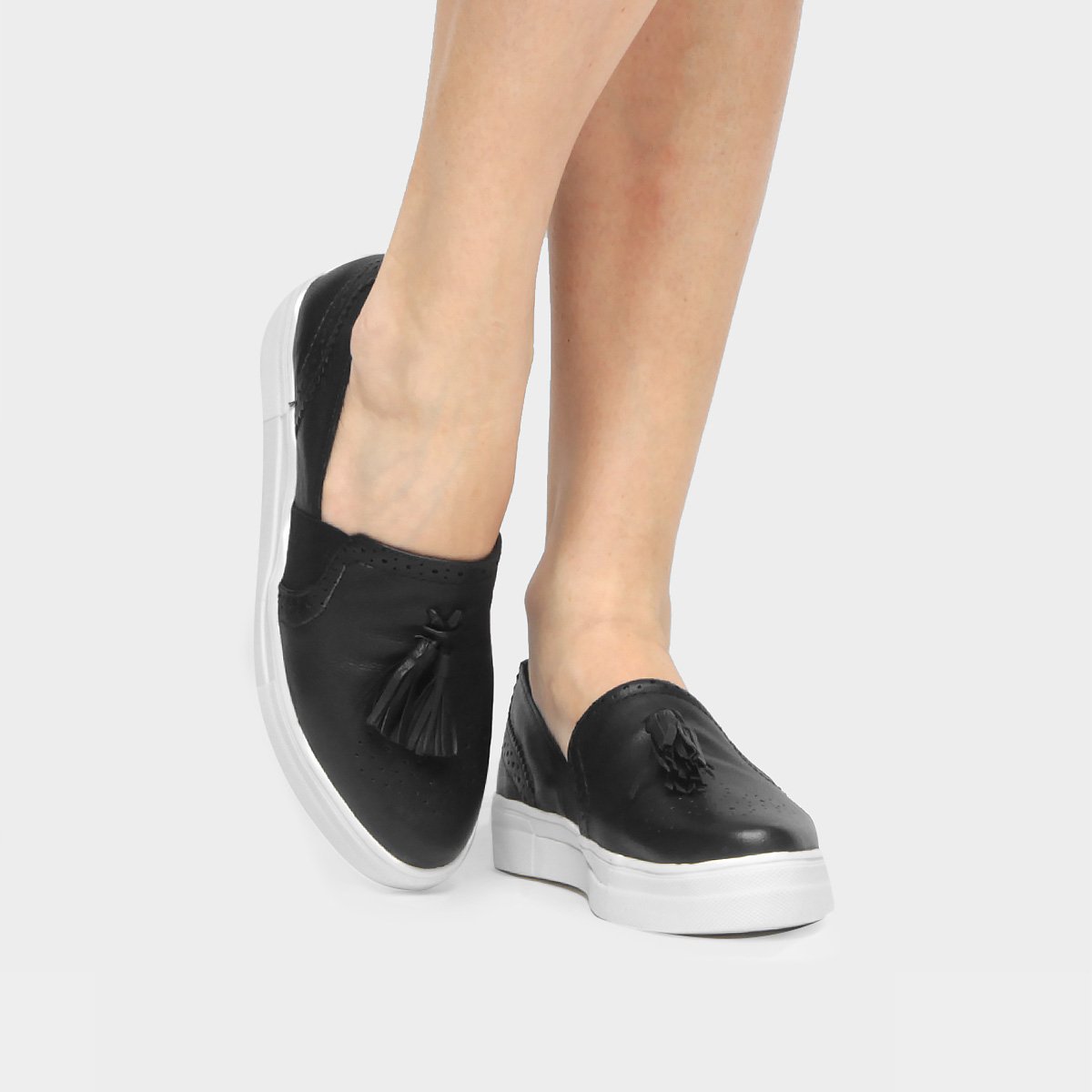 Tênis Slip On Couro Bottero Barbicachos Brogues Feminino - Preto | Zattini