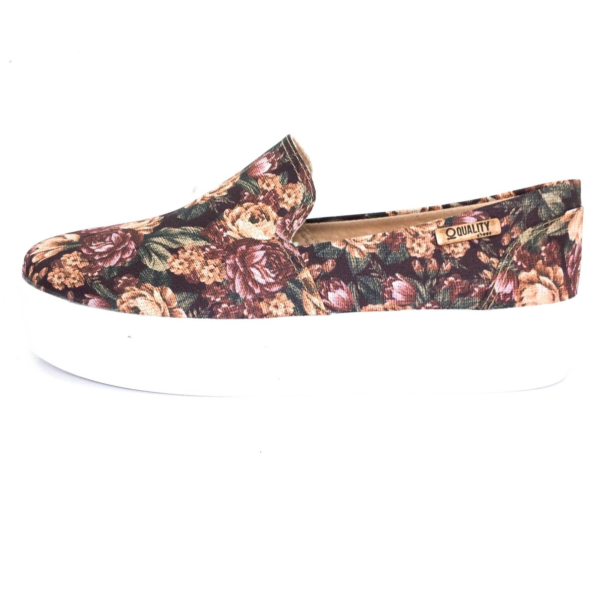 Tênis Slip On Quality Shoes Flatform Floral Feminino Menor preço em Tênis Slip On Quality Shoes Flatform Floral Feminino