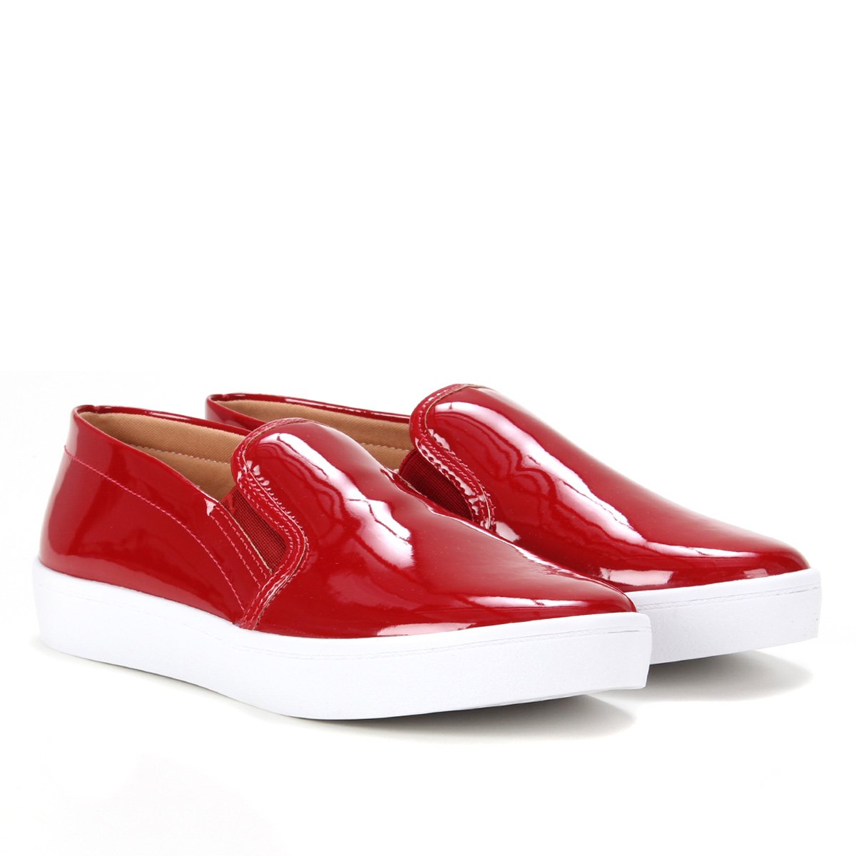 tenis vermelho verniz