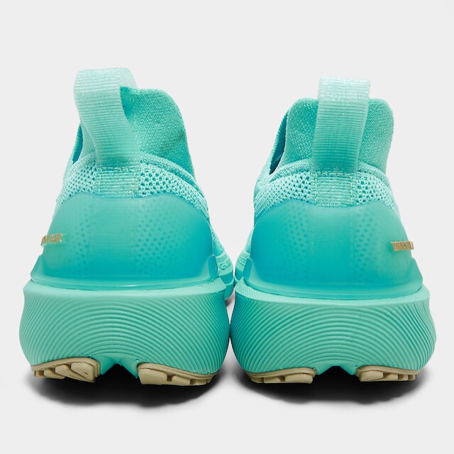 Tênis Under Armour Charged Quicker 2