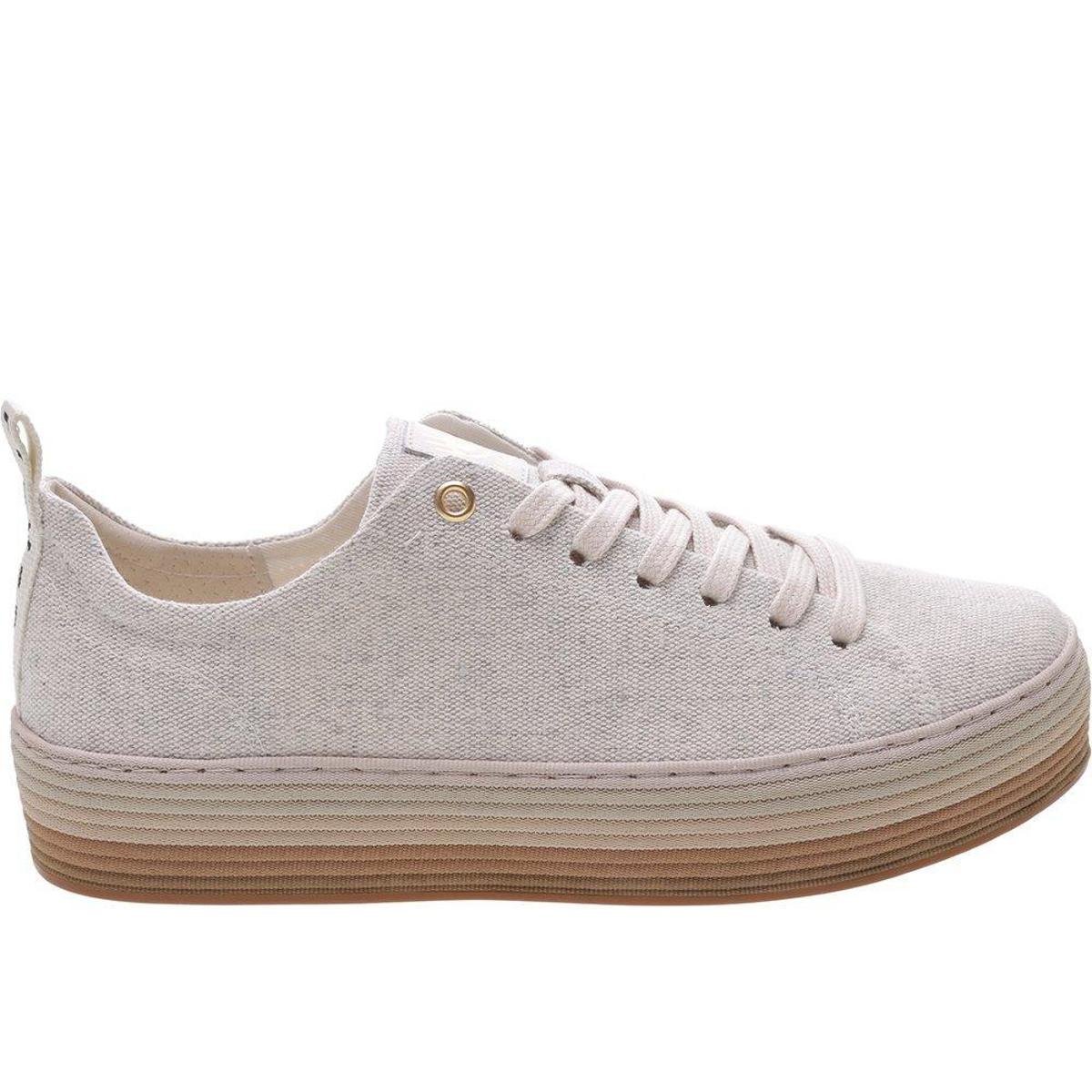 tenis com solado colorido