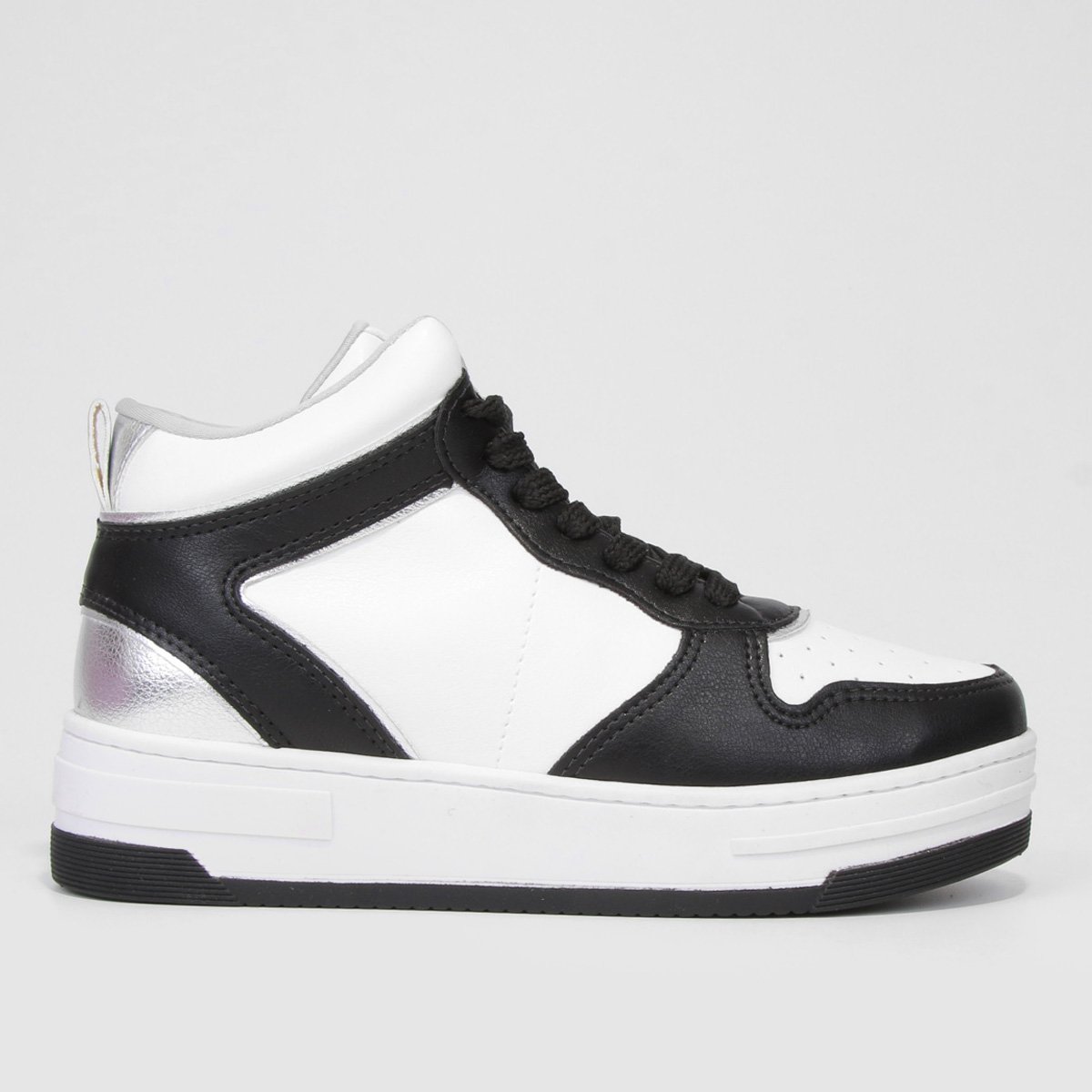 Tênis Via Marte Cano Médio Recortes Feminino - Preto+Branco Menor preço em Tênis Via Marte Cano Médio Recortes Feminino - Preto+Branco