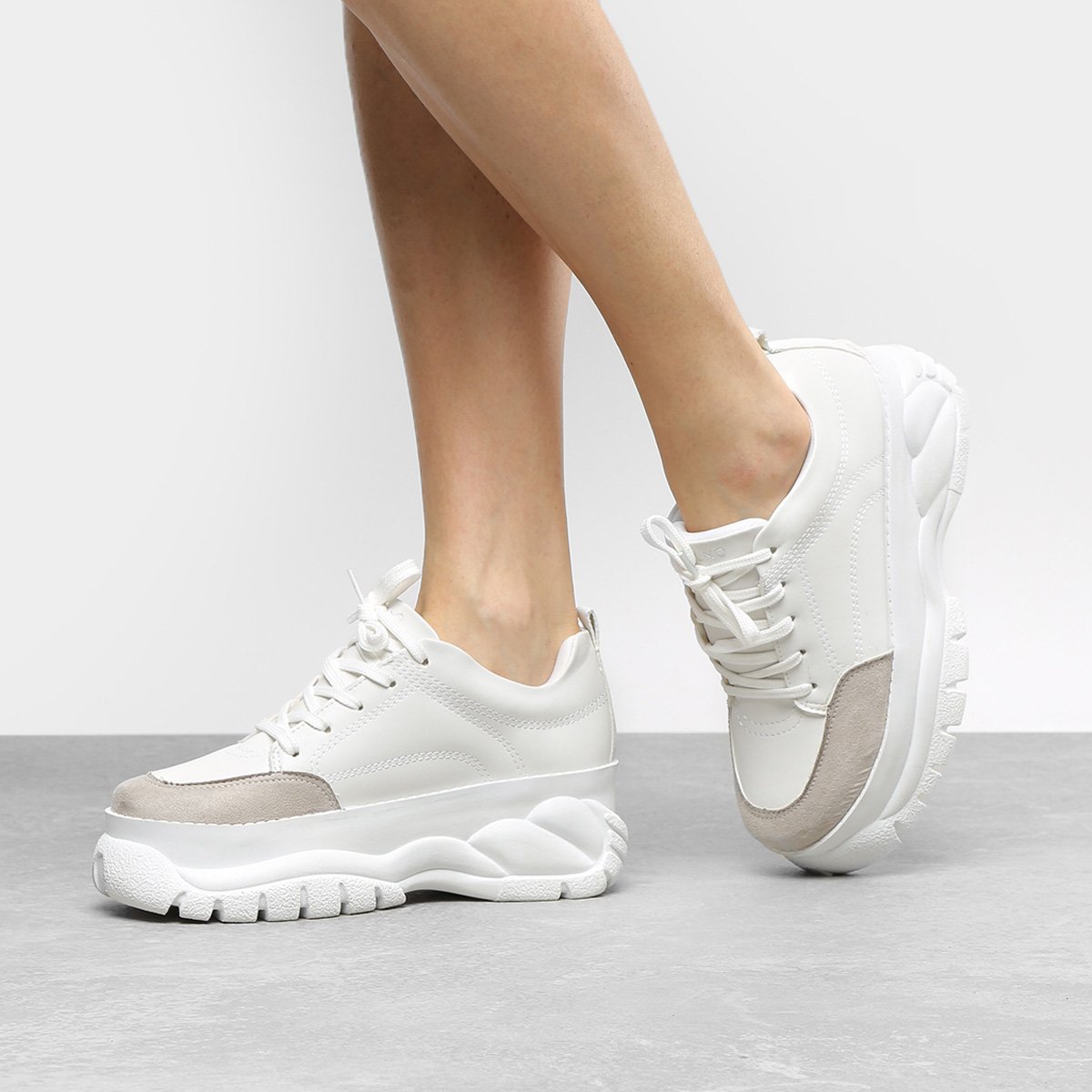 tenis via uno branco plataforma