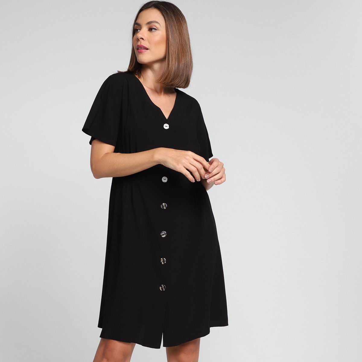 Vestido Aishty Curto Core - Preto Menor preço em Vestido Aishty Curto Core - Preto