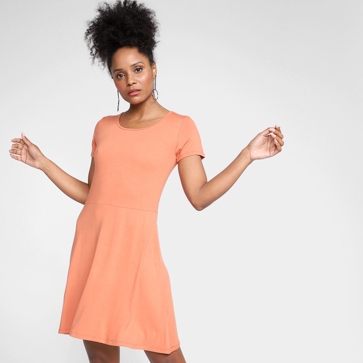 Vestido Cativa Evasê Curto Feminino - Marrom Menor preço em Vestido Cativa Evasê Curto Feminino - Marrom