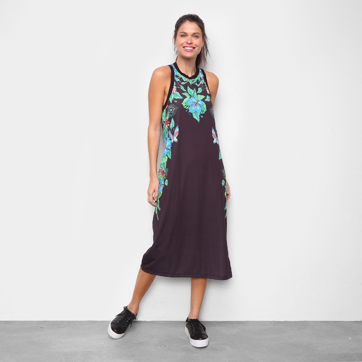 Vestido Colcci Midi Evasê Floral - Preto+Laranja Menor preço em Vestido Colcci Midi Evasê Floral - Preto+Laranja