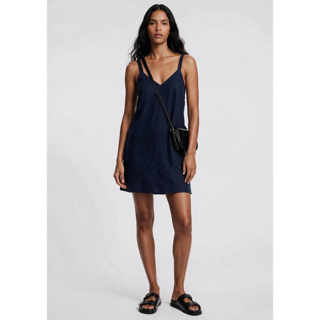 Vestido Curto Decote V Em Viscolinho