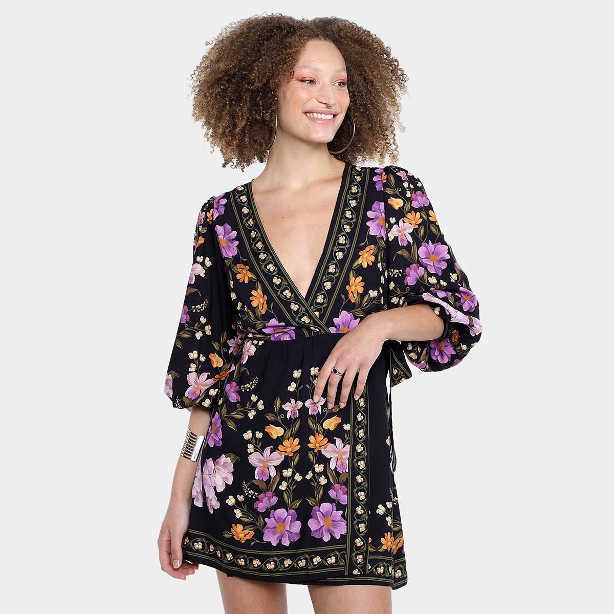 Vestido Curto Farm Borboleta Em Flor Feminino Menor preço em Vestido Curto Farm Borboleta Em Flor Feminino