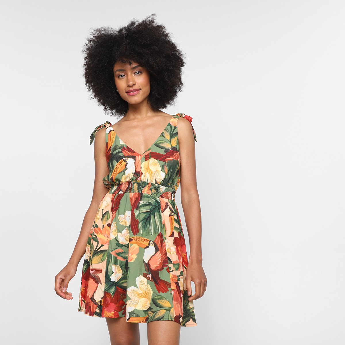 Vestido Curto Farm Magia De Tucano Feminino - Estampado Menor preço em Vestido Curto Farm Magia De Tucano Feminino - Estampado
