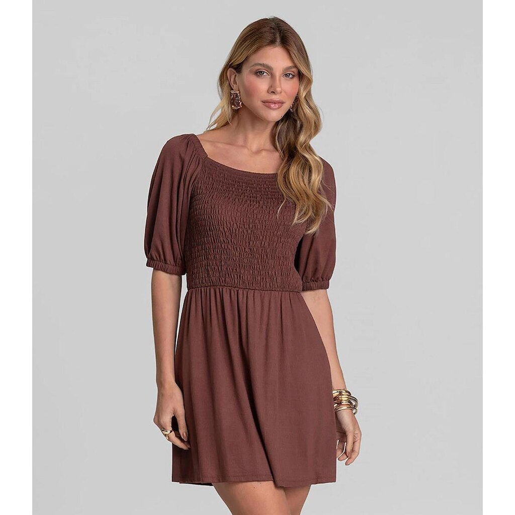 Vestido Curto Feminino em Visco Maquinetada Dianna Marrom