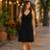 Vestido Curto/Midi Canelado em Viscose com Decote V e Detalhe Franzido no Busto Cereja Rosa - Preto