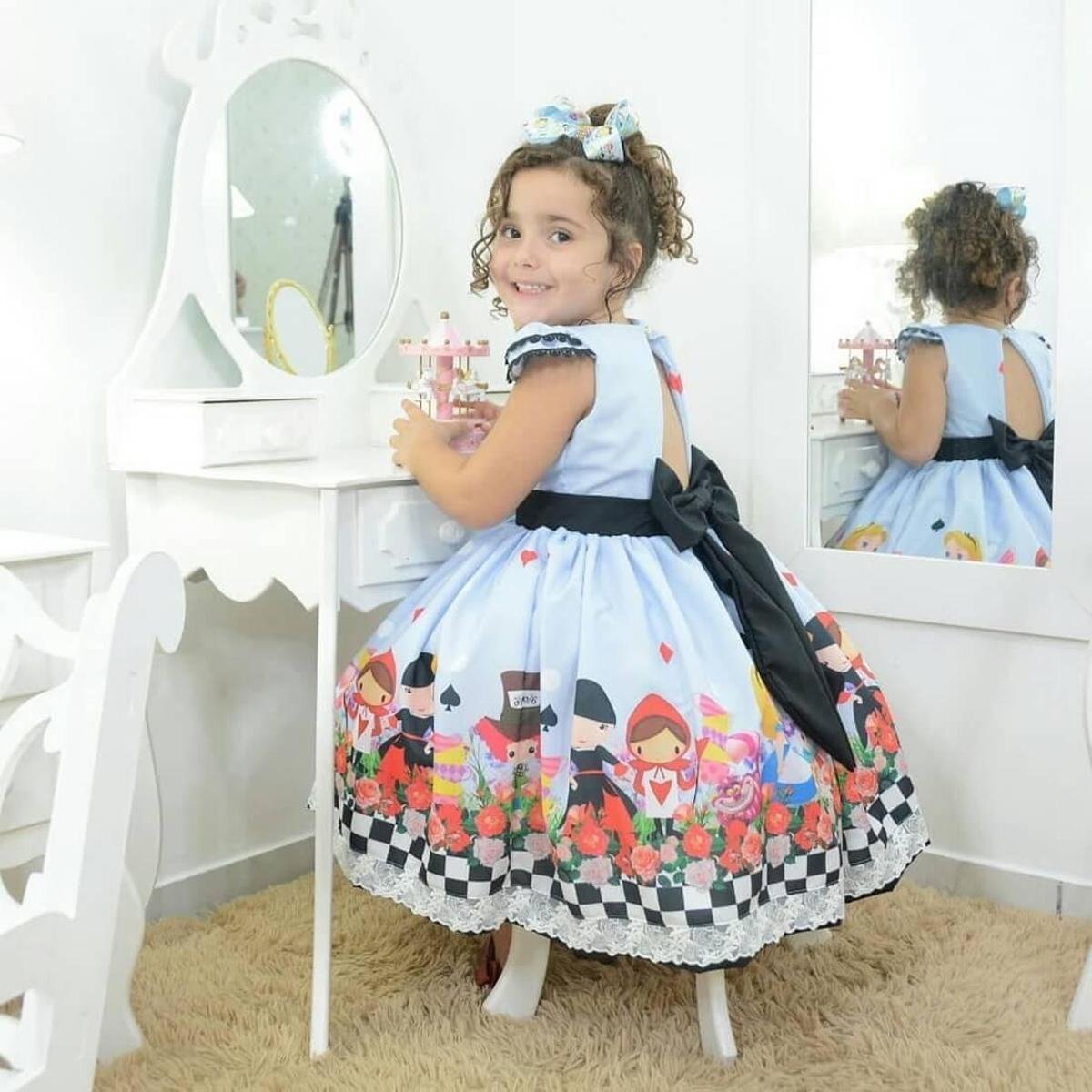 Vestido infantil festa da Alice no País das Maravilhas superluxo