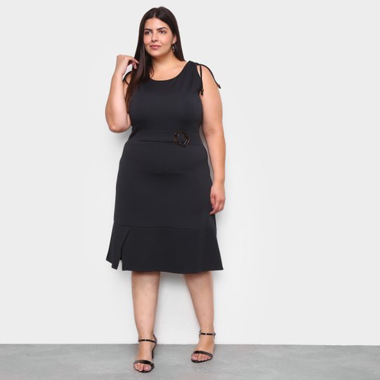 Vestido Lecimar Curto Plus Size Fenda c/ Cinto - Preto