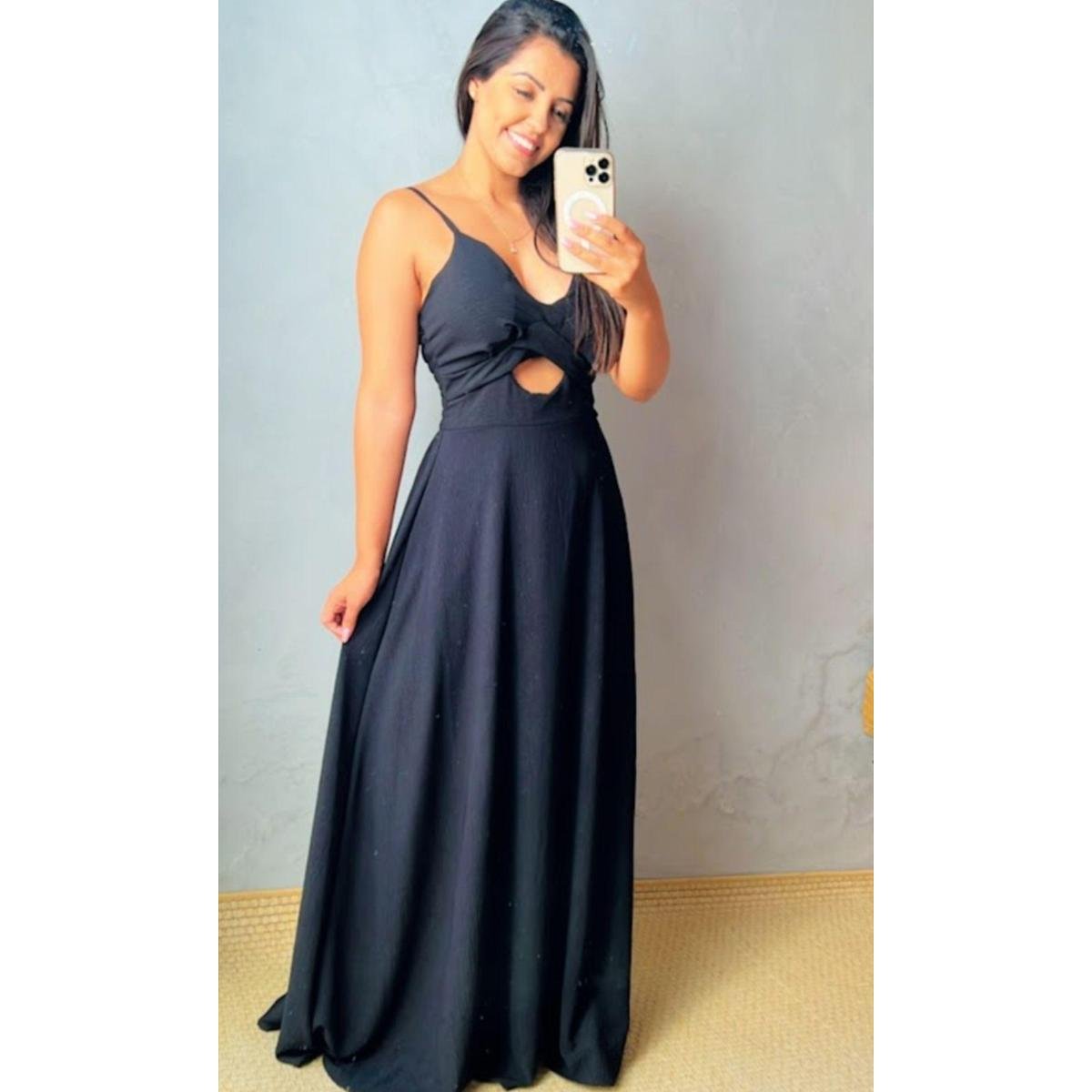 Vestido Longo Feminino Alça Com Bojo Moda Blogueira Único - Preto Menor preço em Vestido Longo Feminino Alça Com Bojo Moda Blogueira Único - Preto