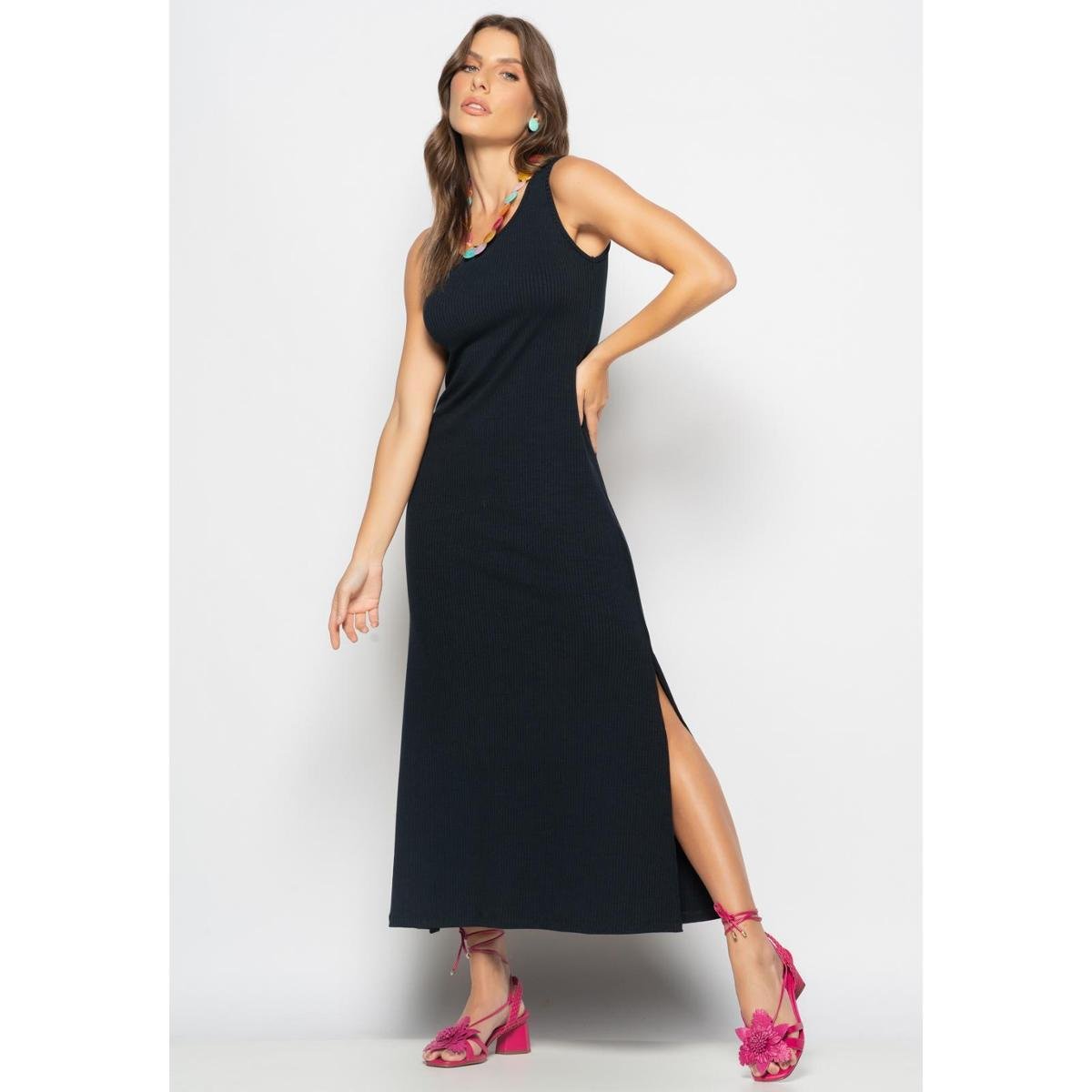 Vestido Longo Regata Com Fenda Canelado Salvatore Menor preço em Vestido Longo Regata Com Fenda Canelado Salvatore