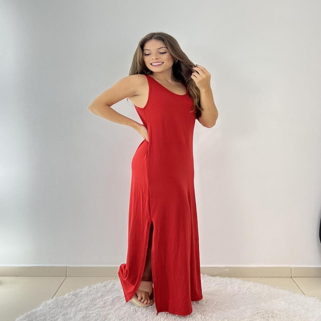 Vestido Longo Sem Manga Com Fenda Lateral Vermelho