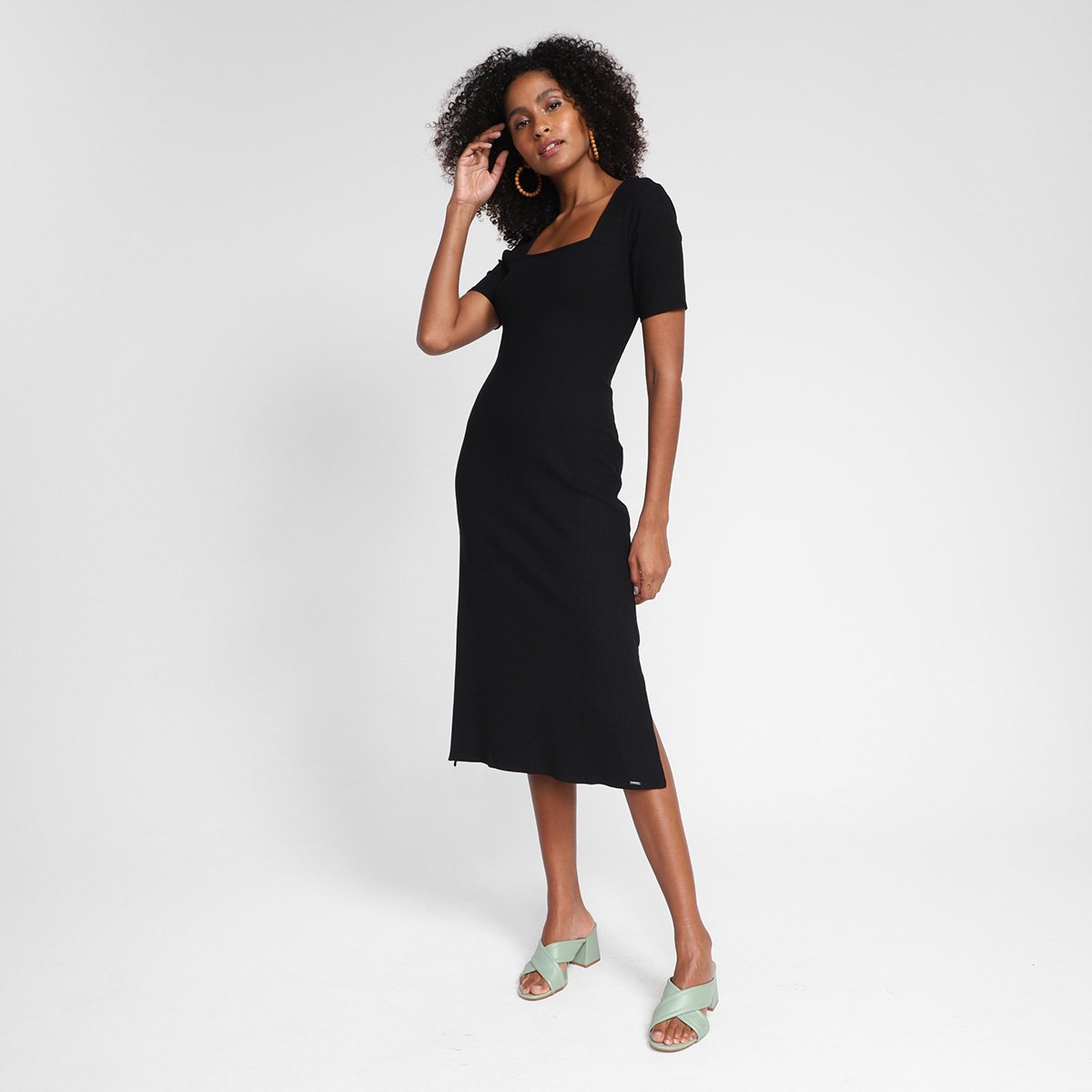 Vestido Lunender Midi Listrado Canelado - Preto Menor preço em Vestido Lunender Midi Listrado Canelado - Preto