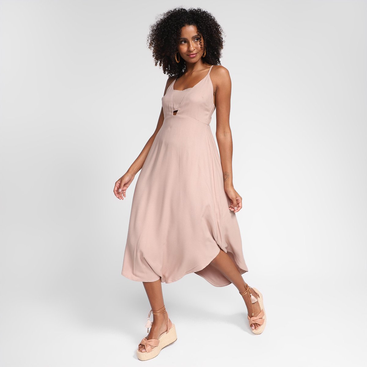 Vestido Mercatto Liso Feminino - Bege é ruim? Vestido Mercatto Liso Feminino - Bege é boa?