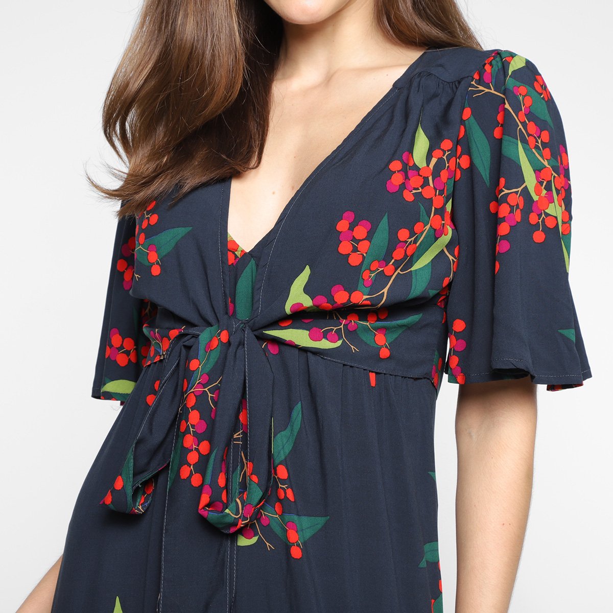 vestido com blusa sobreposta