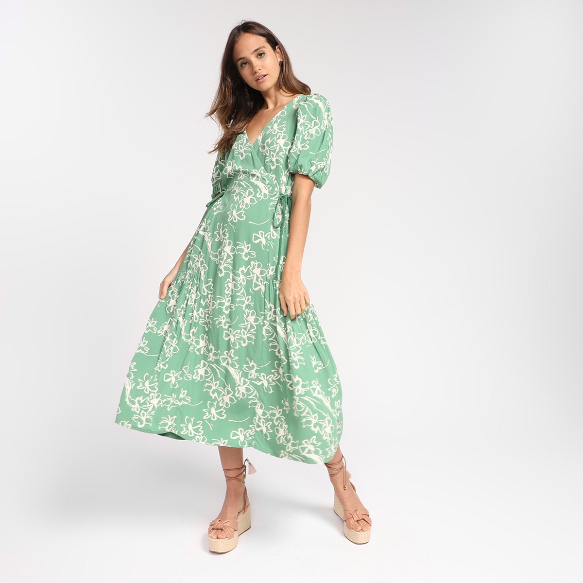 Vestido Midi Il Shin Floral Decote V - Verde Menor preço em Vestido Midi Il Shin Floral Decote V - Verde