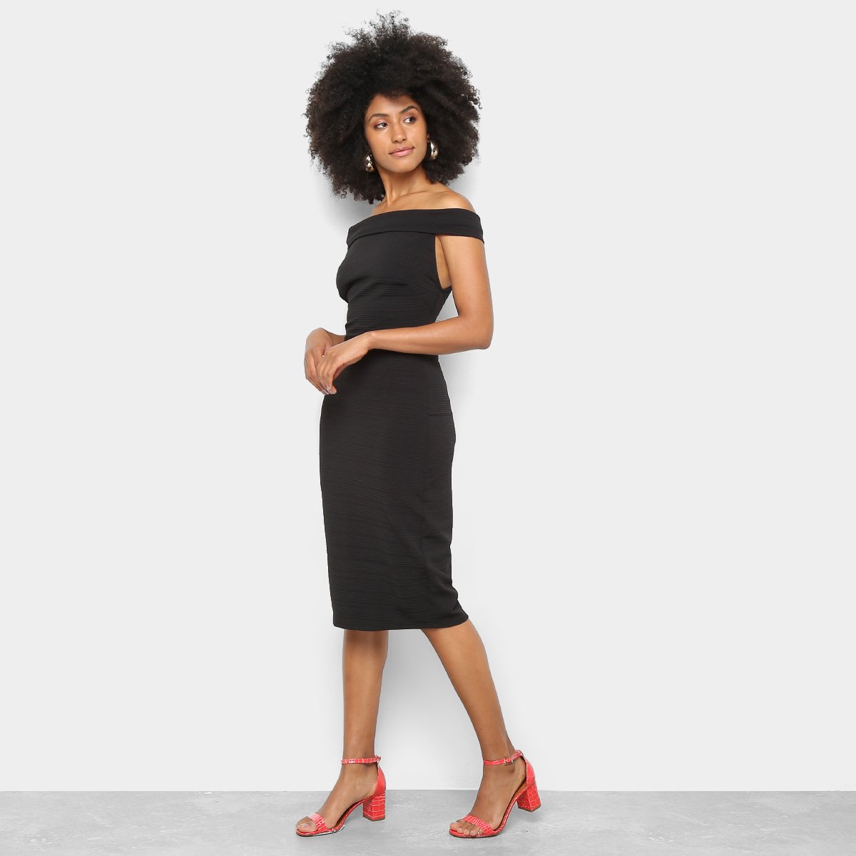 vestido ombro a ombro tubinho