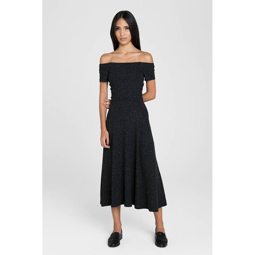 vestido preto shoulder