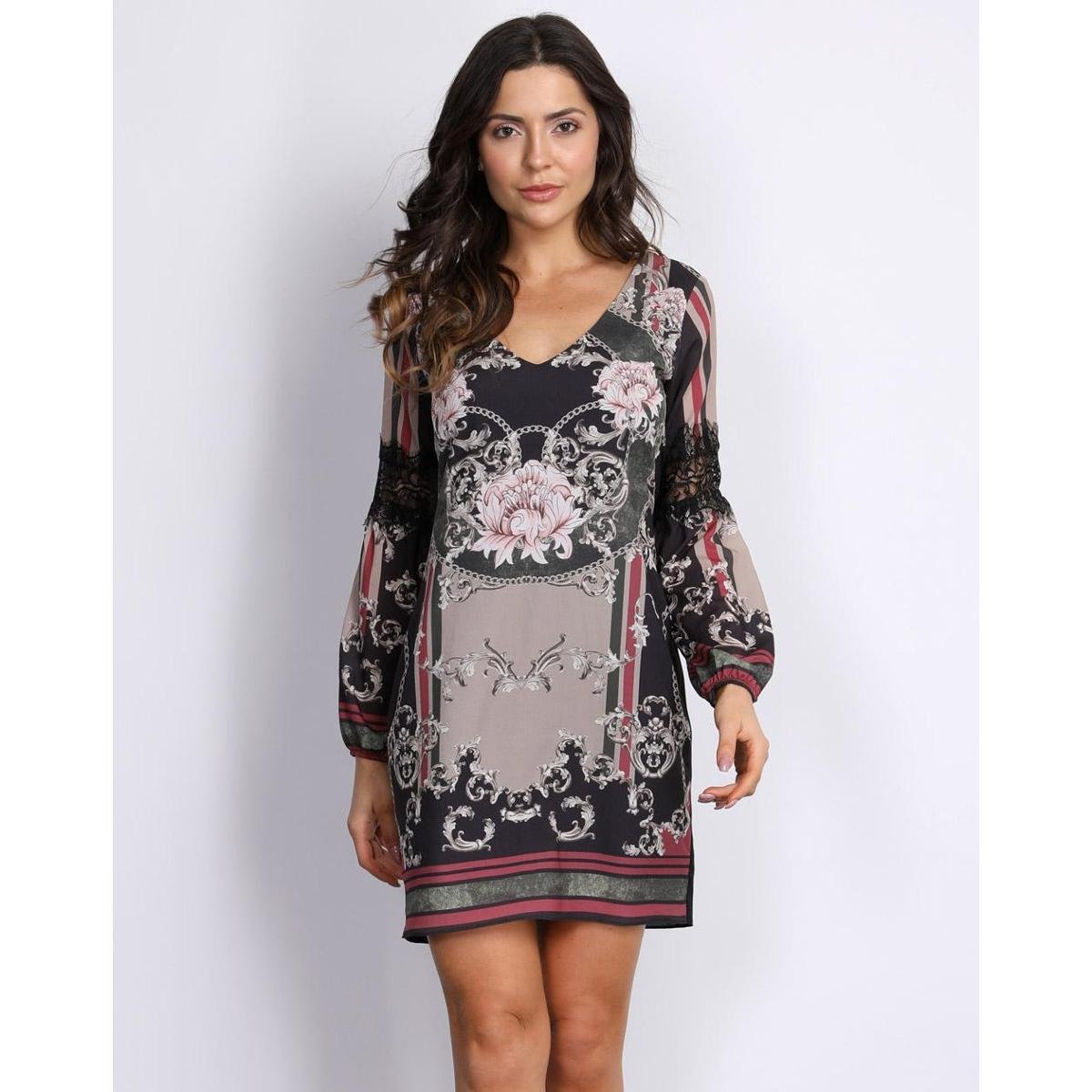 vestido bege com renda preta