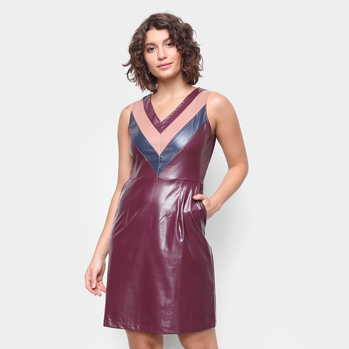 Vestido Road Mel Curto Com Bolso - Vinho Menor preço em Vestido Road Mel Curto Com Bolso - Vinho