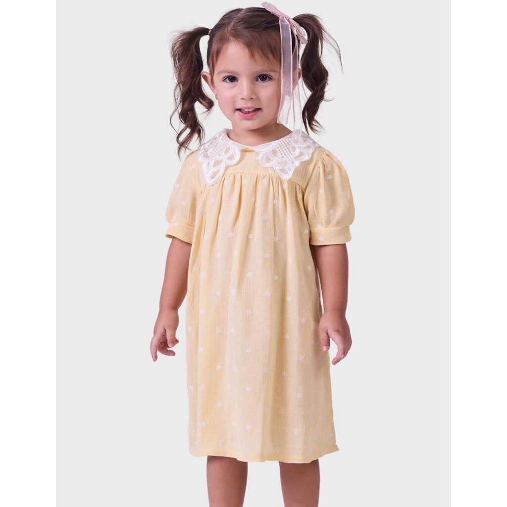 Vestido Tecido Rayon Bordado Verão Elegante Amarelo Com Detalhes na Gola De Renda Menina 4 a 10 anos