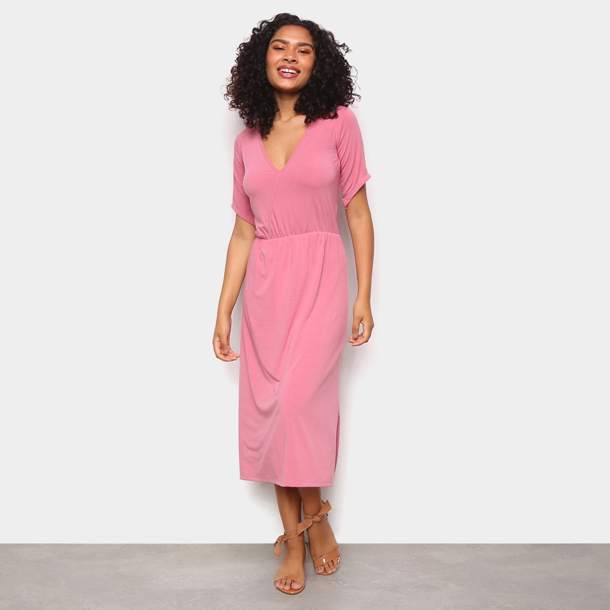 Vestido Volare Evasê Midi Liso Decote V - Rosa Menor preço em Vestido Volare Evasê Midi Liso Decote V - Rosa