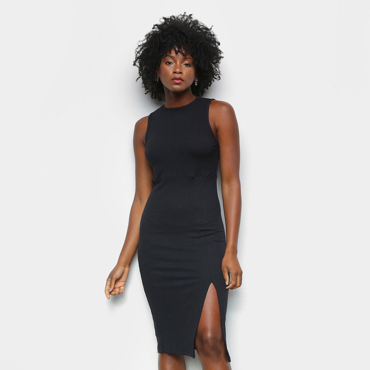 Vestido Volare Midi Tubinho Decote Canoa E Fenda Canelado - Preto Menor preço em Vestido Volare Midi Tubinho Decote Canoa E Fenda Canelado - Preto